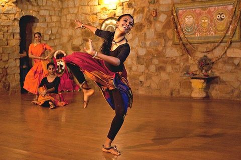 Semi Classical Dance Classes For Kids and Adults 