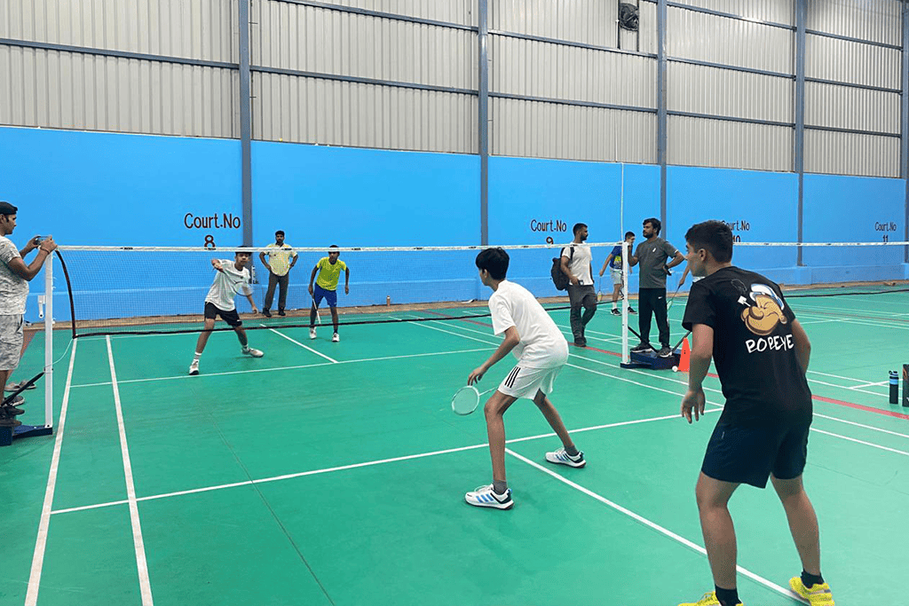 Badminton For Kids and Adults - Sportyzo 