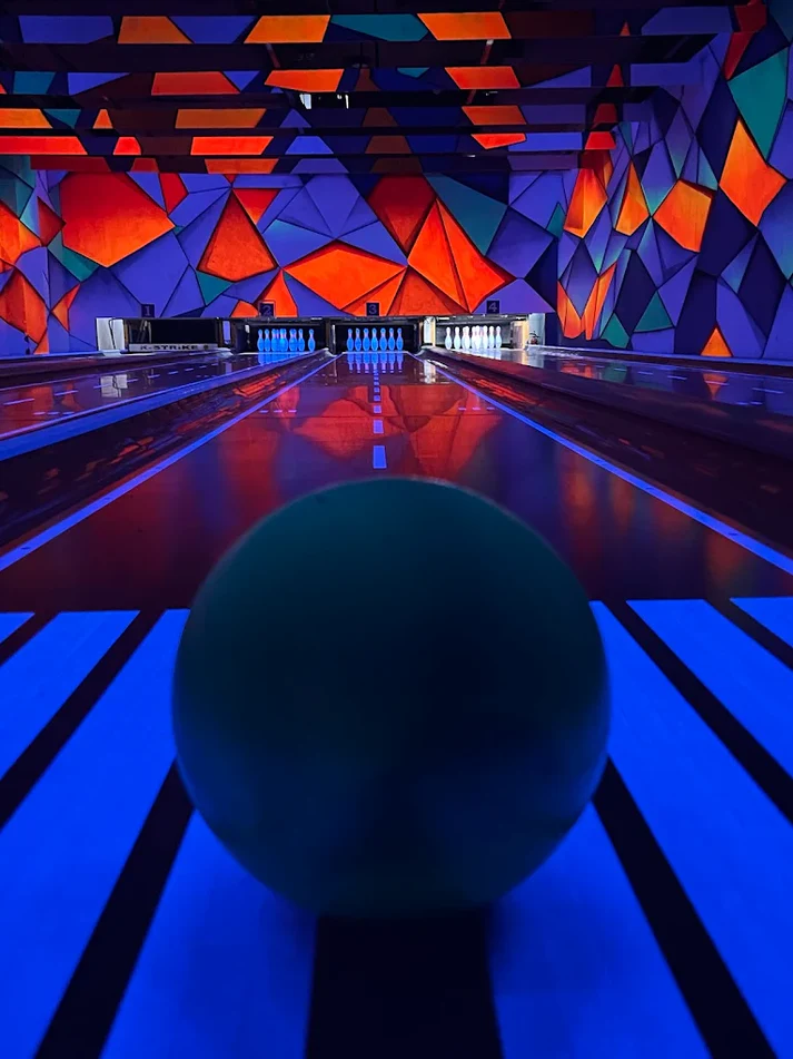 K-Strike Sports Bar - Image 1