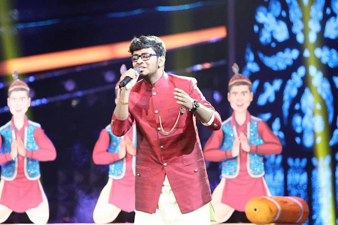 Bollywood Singing Classes For Kids and Adults 