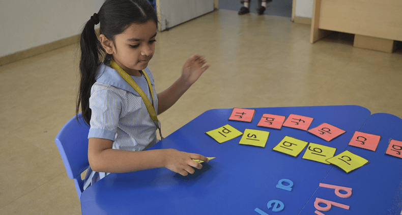 Jolly Grammer For Kids - Planet Phonics