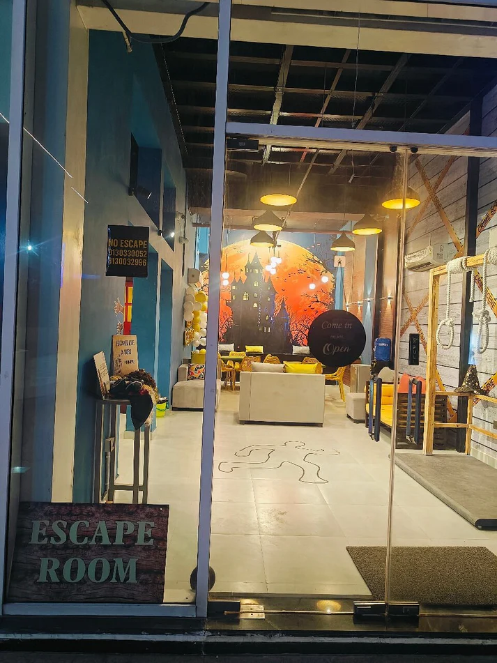 No Escape Room - Image 1