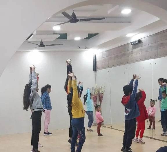 Free-Style Dance Classes For Kids and Adults