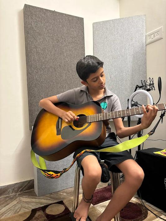 Guitar Classes For Kids and Adults 