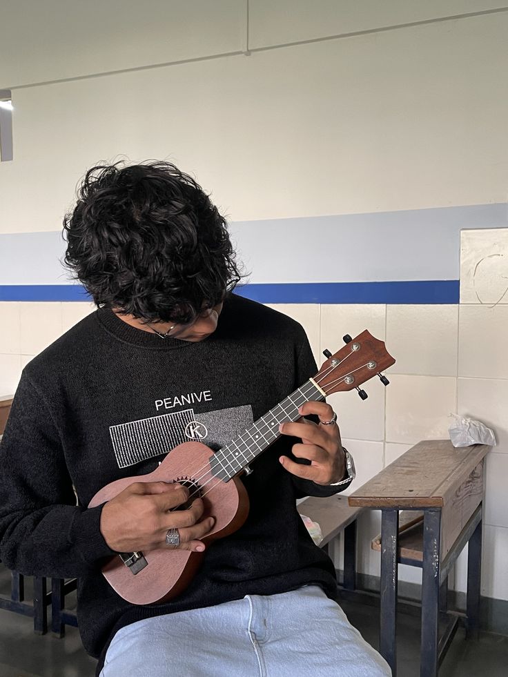 Ukulele For Kids and Adults - PT. Bhimsen Joshi Sangeet Academy