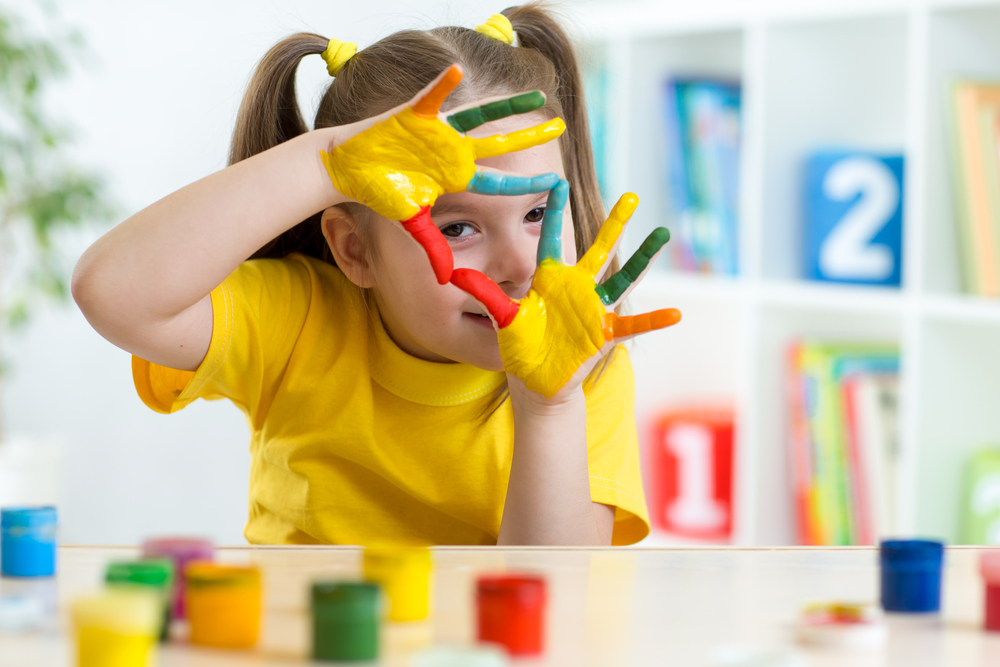 Online Young Artists – Painting Session for kids