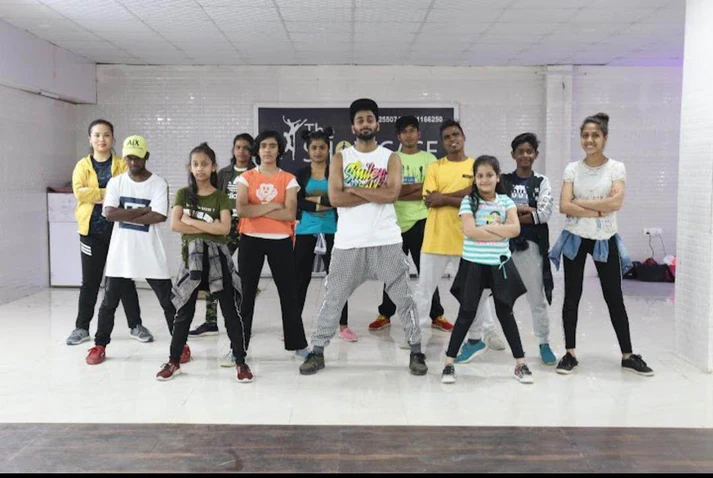 Hip Hop Dance Classes For Kids and Adults