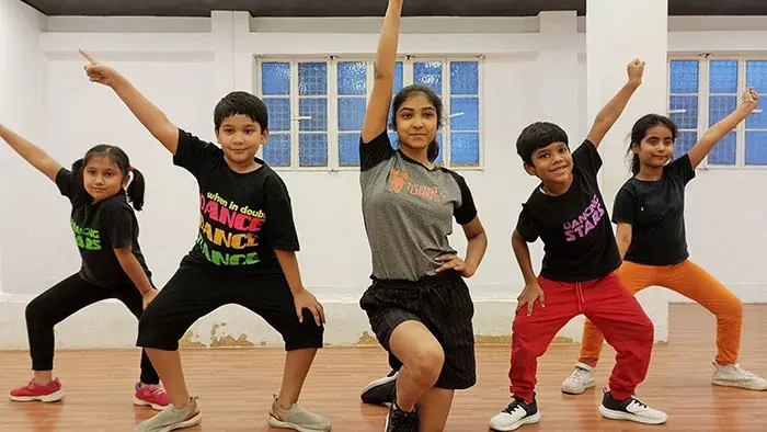 Hip-hop Dance Classes For Kids and Adults
