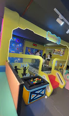 Bounce N Giggles - Image 1