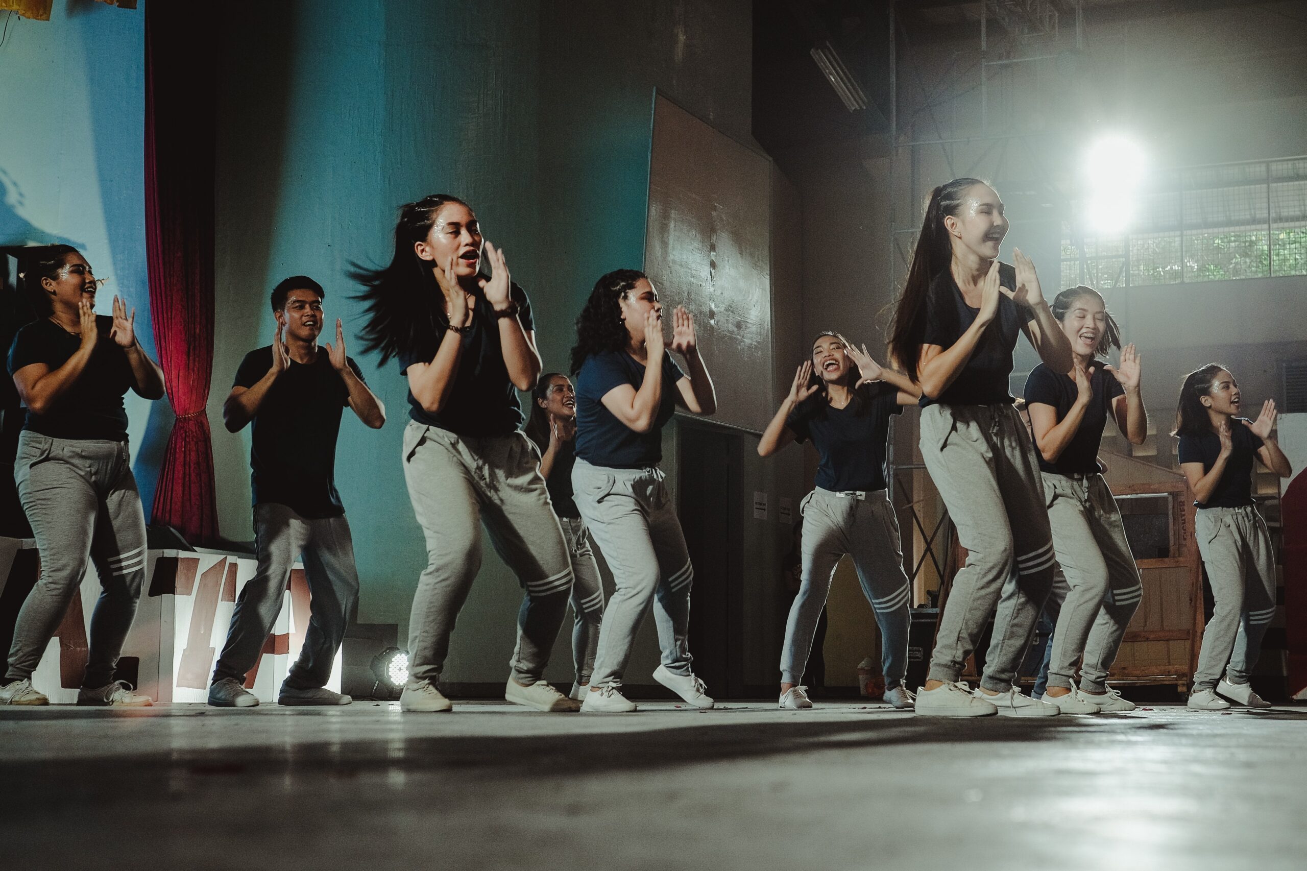 Beginner’s choreography Kids and Adults - Beyond 8 Studio - Image 1