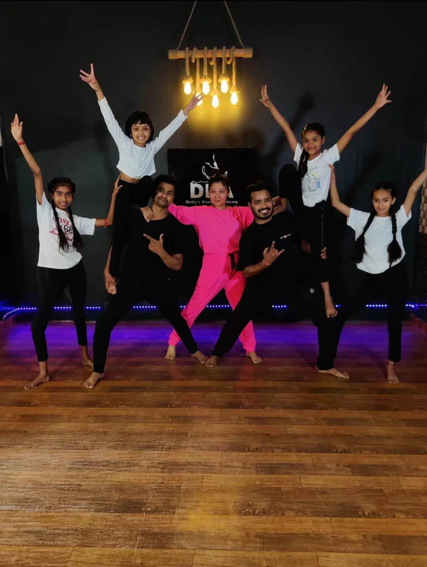 Bollywood Dance Classes For Kids and Adults - Image 1