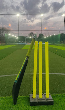 Cricket For Kids & Adults