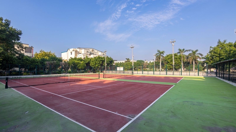 Tennis
