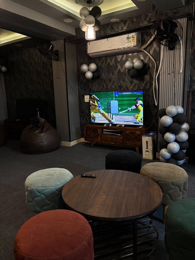 Brew and Cue  - Image 1