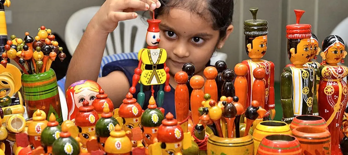  Toy Making For Kids - Wondercraft Studio - Image 1