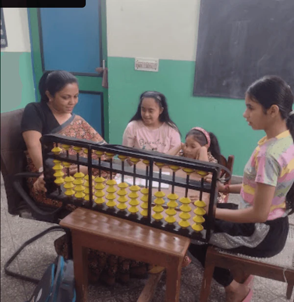 Abacus Classes For Kids And Adults - Image 1