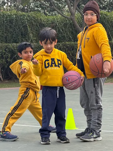 Basketball for Kids 9 Years to 13 Years - Warriors Academy