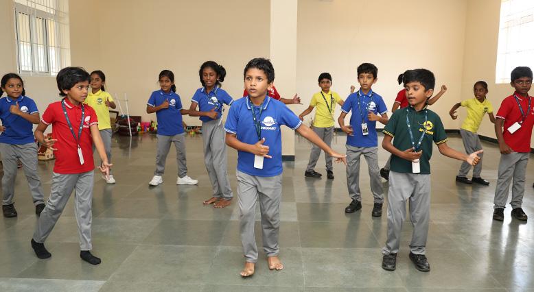Contemporary Dance Classes For Kids - Krazy 2 Music Academy 