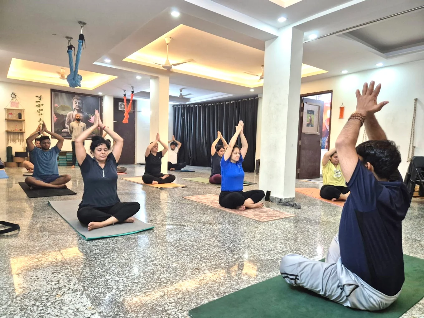 Advance Yoga Session For Adults Group Classes - Ved Yoga Shala International Yoga Teachers