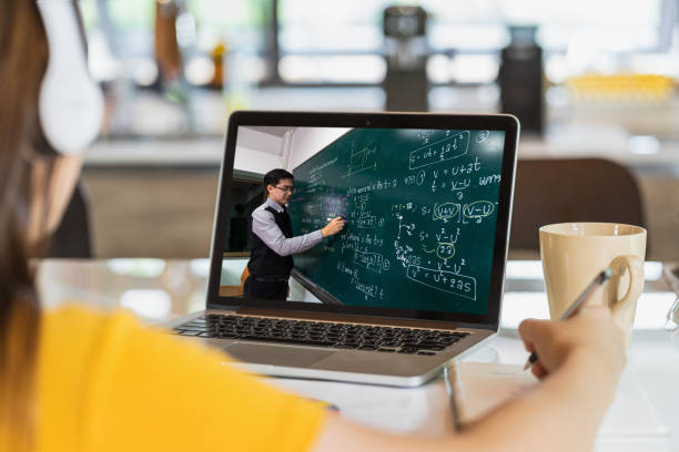 Simplified JEE Classes By Chirag - Online For Adults - Image 1