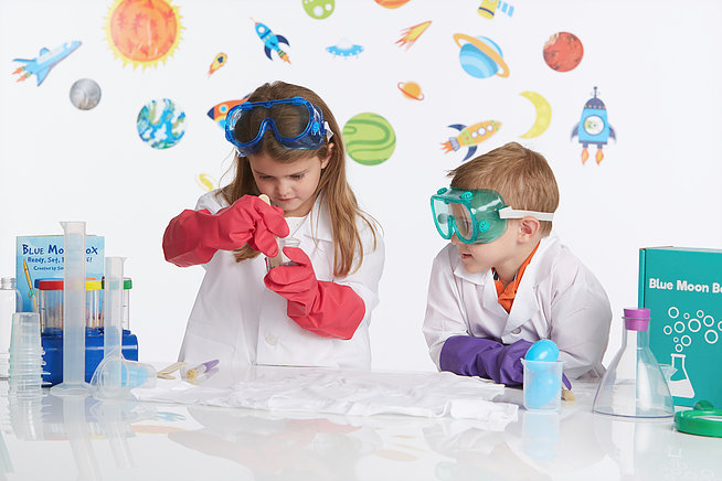 Online Science Sessions for kids   - Image 1