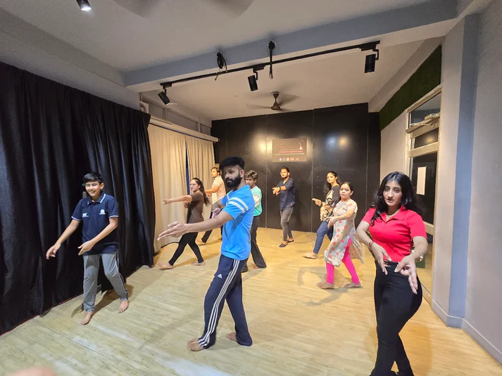 Dance Classes For Kids and Adults - Image 1