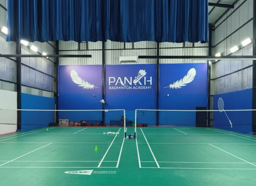 Badminton For Kids & Adults - Image 1