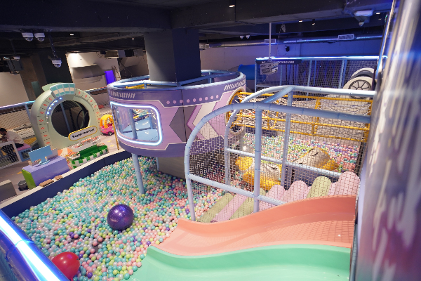 Piffy Park Play Area - Image 1