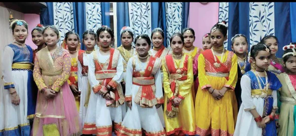 Semi Classical  Dance at Kala Kunj by Leena Rustagi  - Image 1