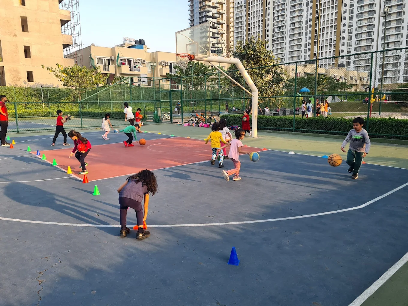 Basketball For Kids and Adults - Fitful Sports Academy 